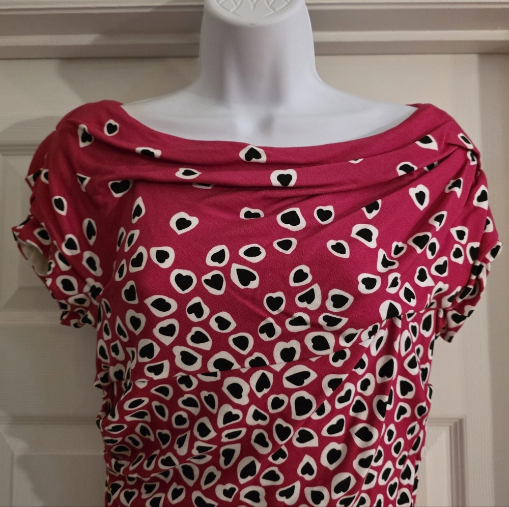 Escada Heart Dress- 8 - Picture 4 of 15